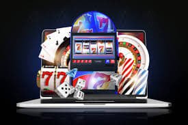Layar deposit rogtoto12 menampilkan opsi DANA, OVO, GoPay, ShopeePay, LinkAja, QRIS, dan transfer bank